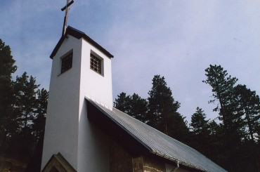 Kostol Hlbok